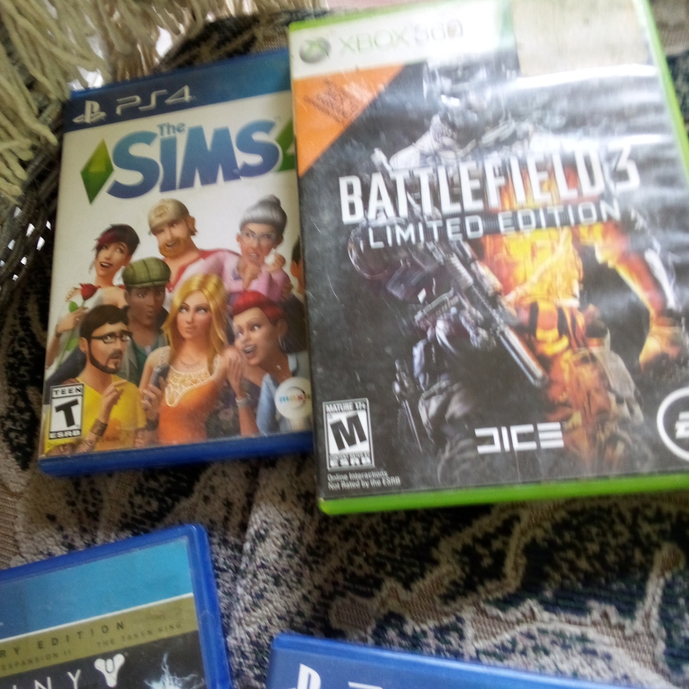 PlayStation and Xbox Video Game Collection - Picture 5 of 6